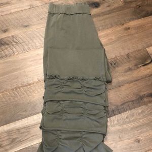 Matilda Jane ruffle pant.